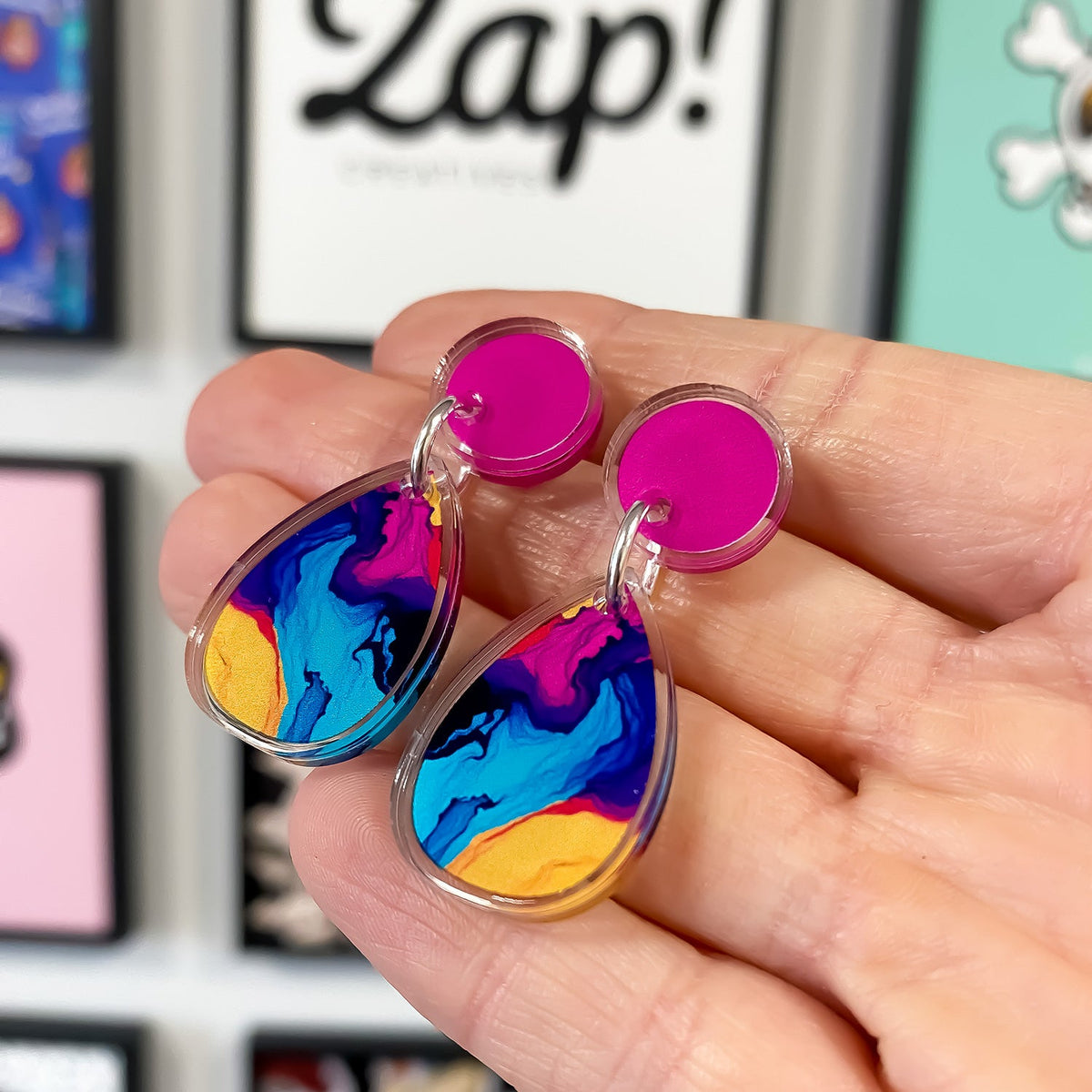 Make your own custom acrylic earring charms using PaintTool SAI